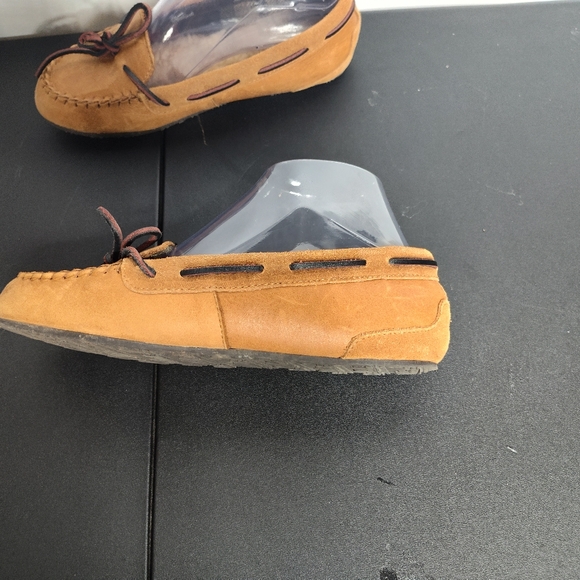 Woolrich Women's Elk and Leather fur lined moccasin size 7 - Picture 4 of 10